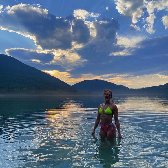 Meet your Posher, Samantha - Picture 1 of 1